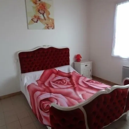 House Confortable Maison Dans Quartier Calme