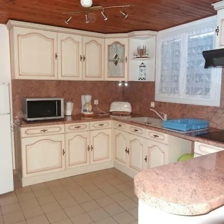 Сasa de vacaciones House Confortable Maison Dans Quartier Calme *